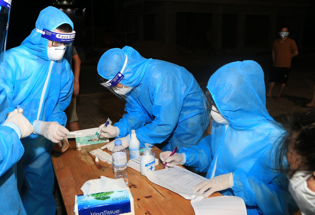 Cảm ơn những “anh hùng giấu mặt”